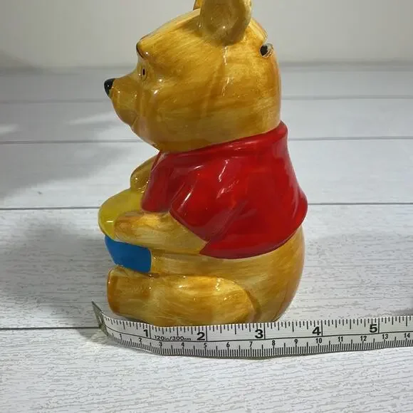 WALT DISNEY PRODUCTIONS Vintage 1980’s Winnie-The-Pooh Bank - Picture 8 of 8